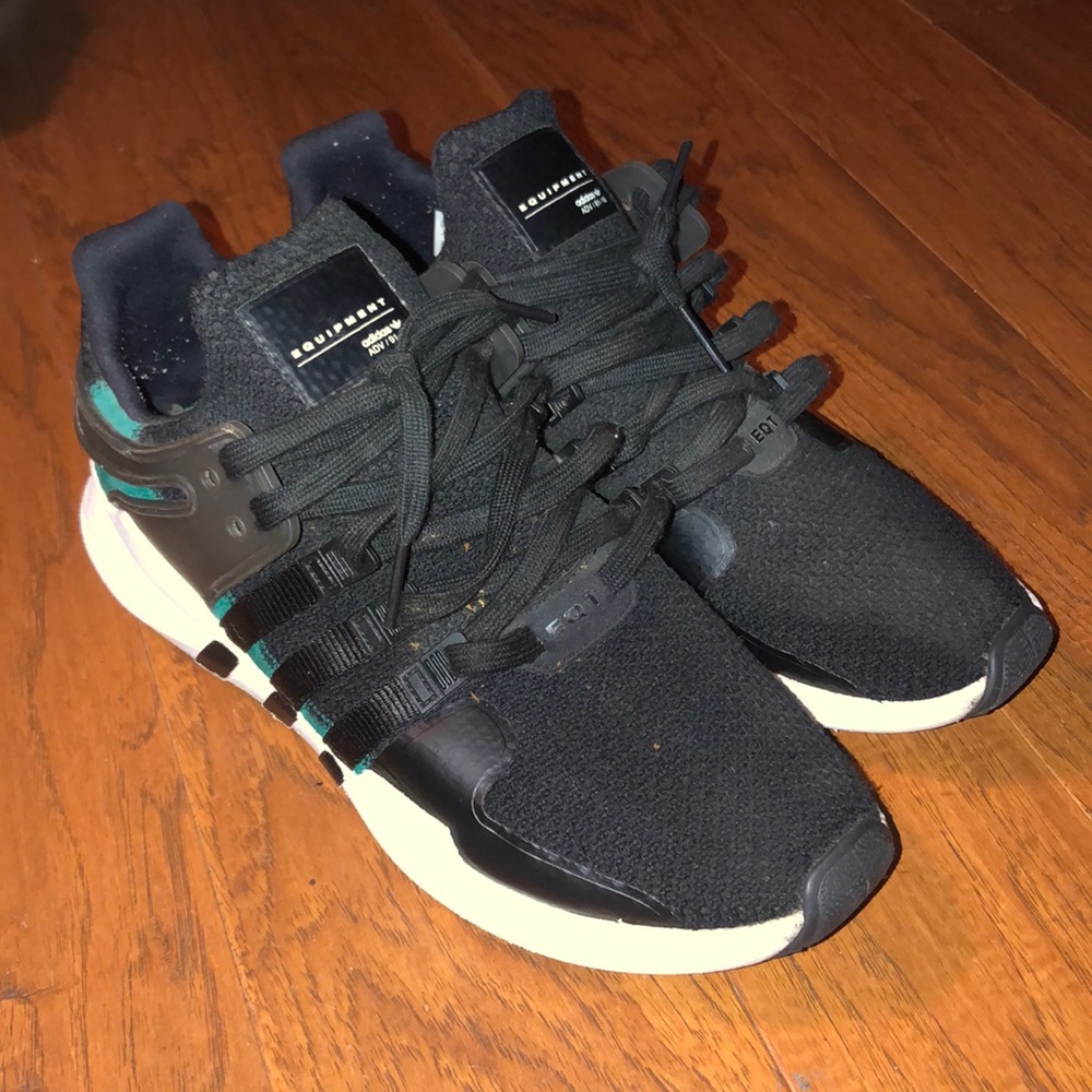 Adidas ADV 91-16 athletic shoes!